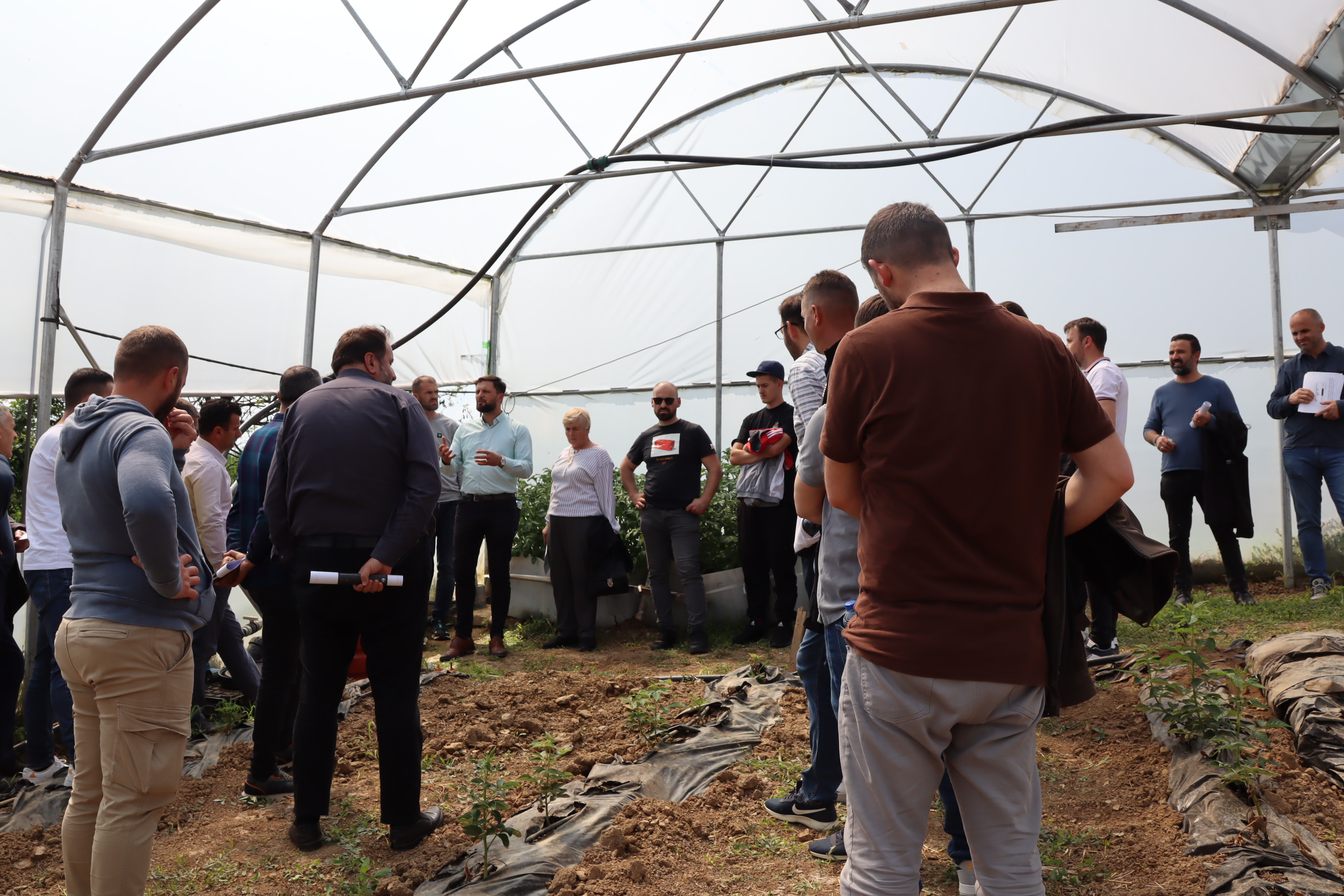 Зајакнување на земјоделците за одржливо земјоделство во Косово